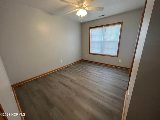 Building Photo - 119 Arabian Ln