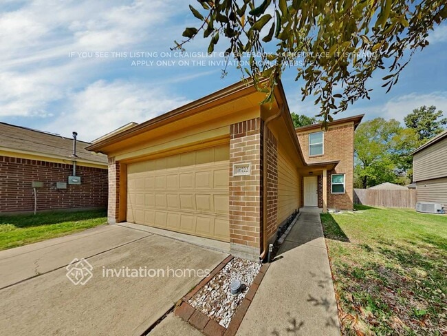 Primary Photo - 16722 Warbler Dr