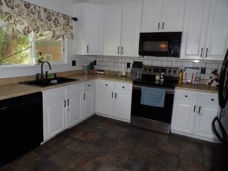 Building Photo - 7601 Barn Owl Dr