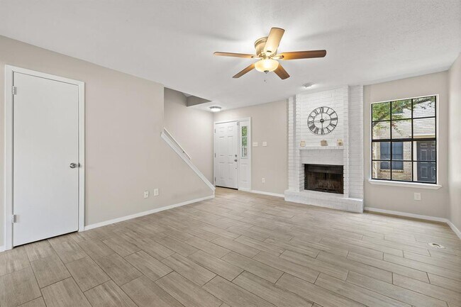 Building Photo - 8400 Jamestown Dr