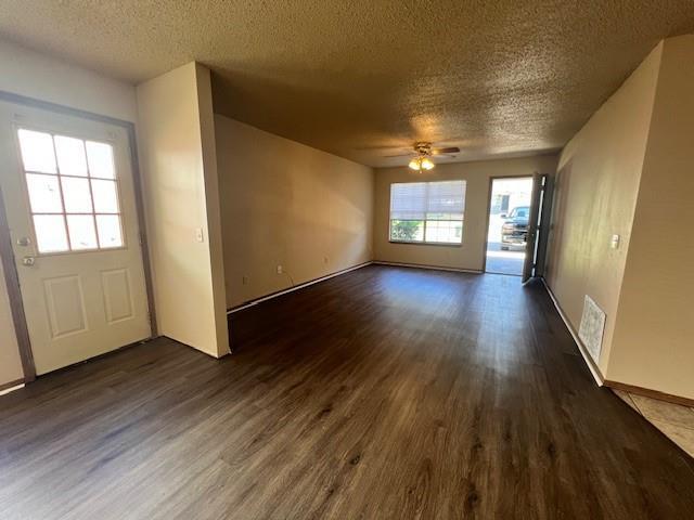 Building Photo - 1387 N Dawn Dr