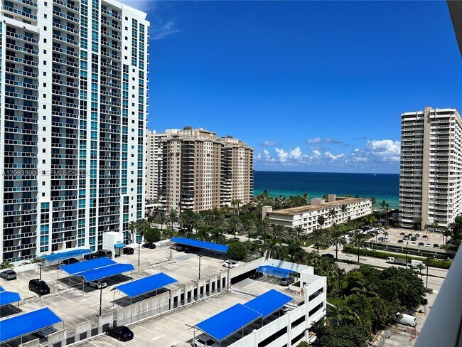 Building Photo - 1965 S Ocean Dr