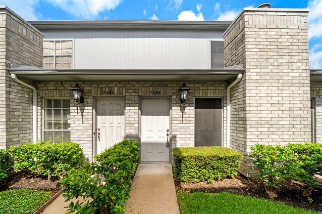Primary Photo - 7396 Regency Square Ct