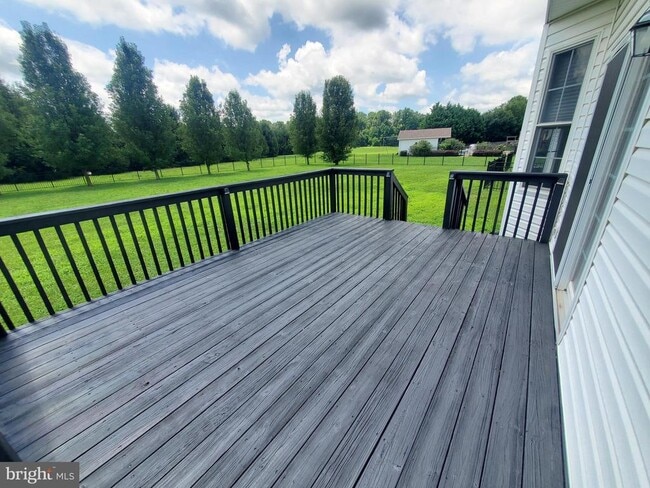 Building Photo - 165 Pitch Kettle Ct