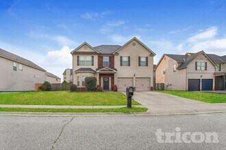 Building Photo - 3206 Waverly Ln