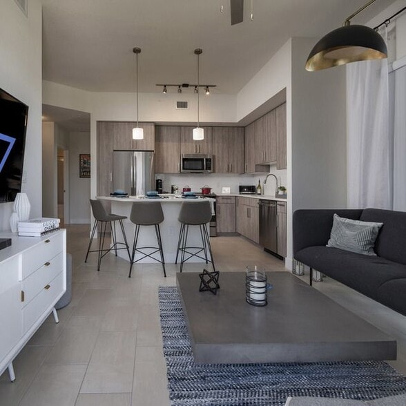 Building Photo - 2701 Biscayne Blvd