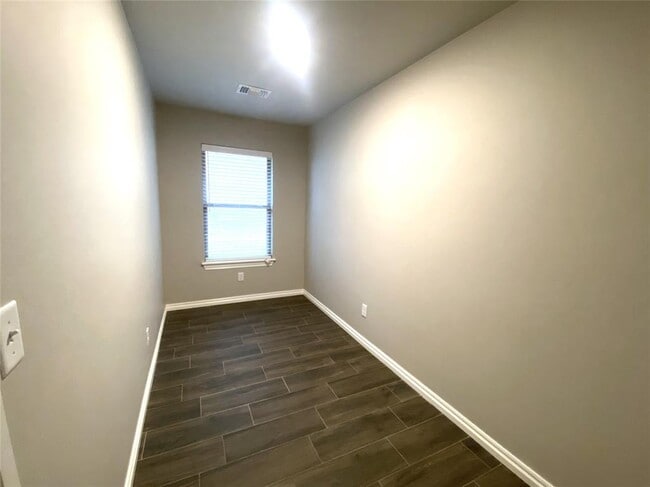 Building Photo - 19017 Tarver Wy