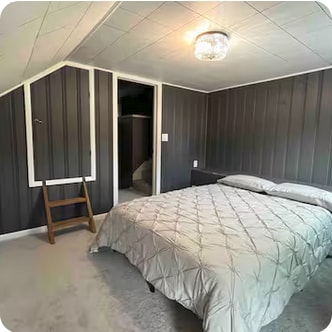 Building Photo - 1361 Biemeret St