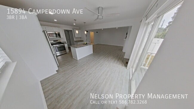 Building Photo - 15894 Camperdown Ave