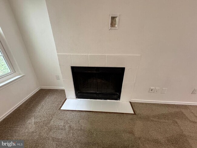 Building Photo - 18518 Boysenberry Dr
