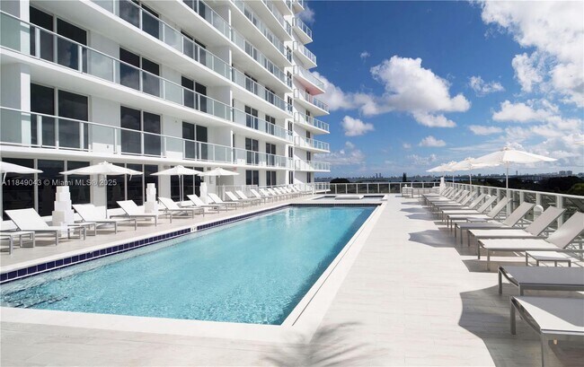 Building Photo - 4250 Biscayne Blvd