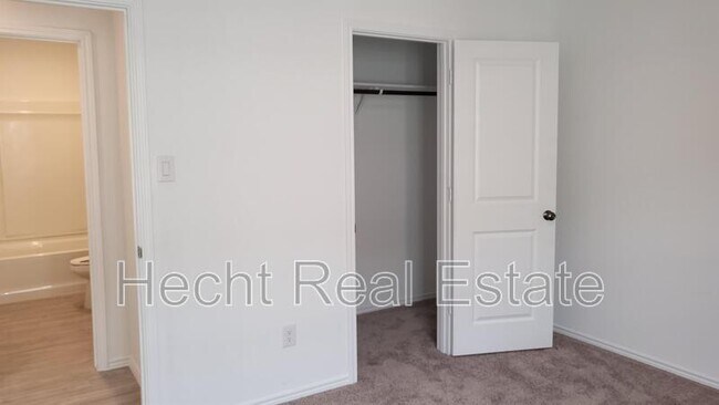 Building Photo - 9239 Navarro Vis