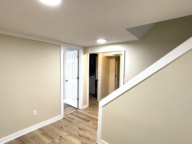 Building Photo - 501 E University Ave