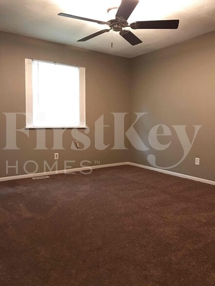 Building Photo - 8101 Railroad Rd