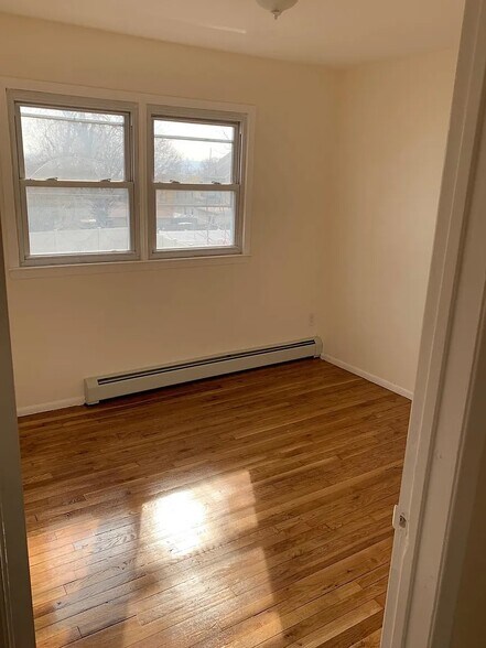 Building Photo - 119 Jackson Ave