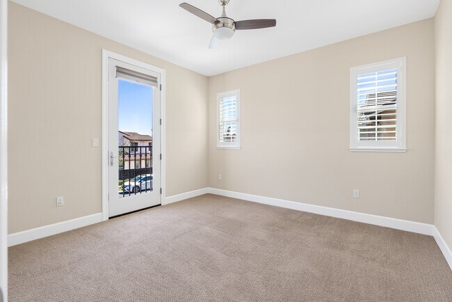 Building Photo - 334 Huntington Ave