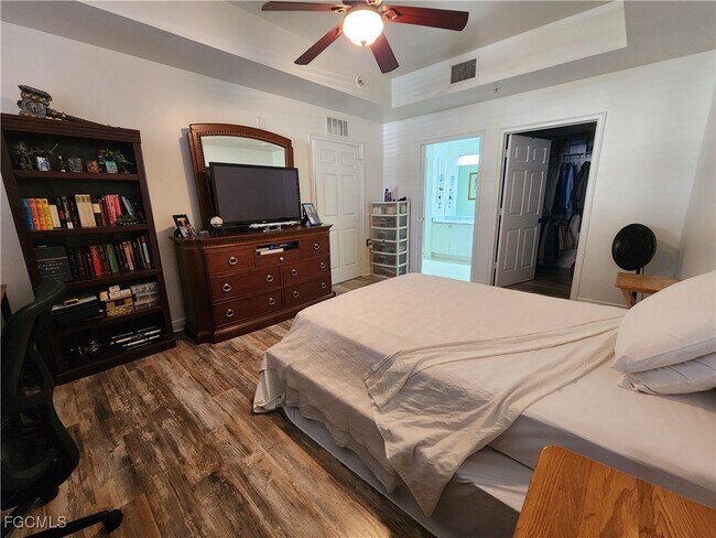 Building Photo - 3952 Pomodoro Cir