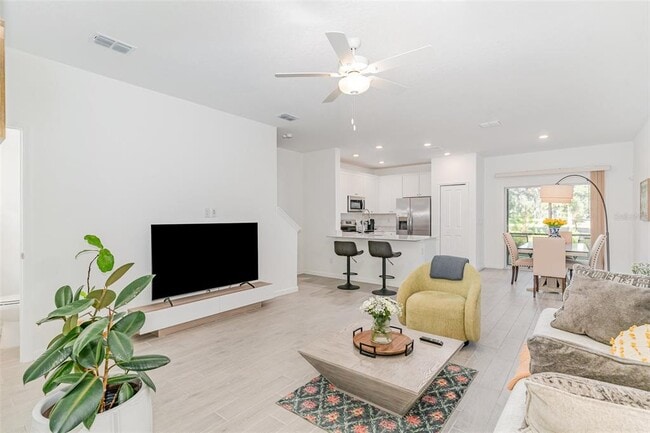 Building Photo - 710 NW 126th Terrace