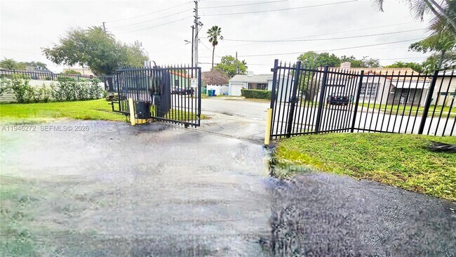 Building Photo - 2150 SW 16th Ave