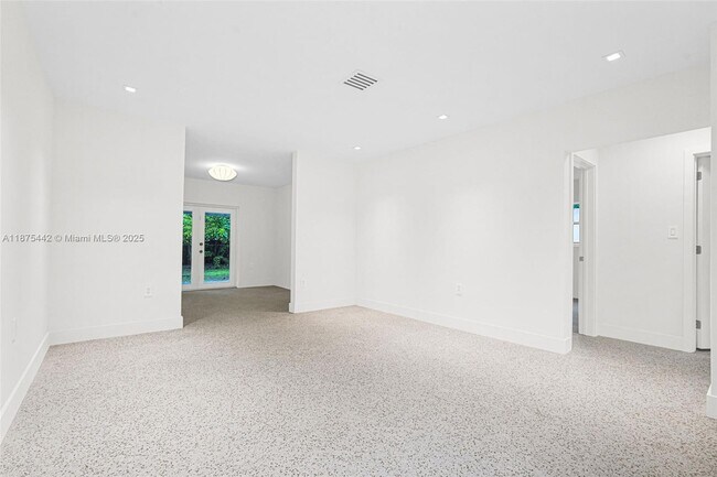 Building Photo - 341 NW 43rd St