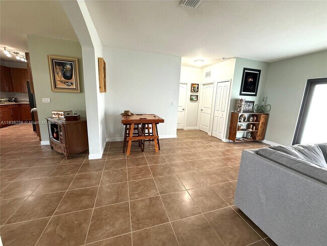 Building Photo - 13232 SW 274th Terrace