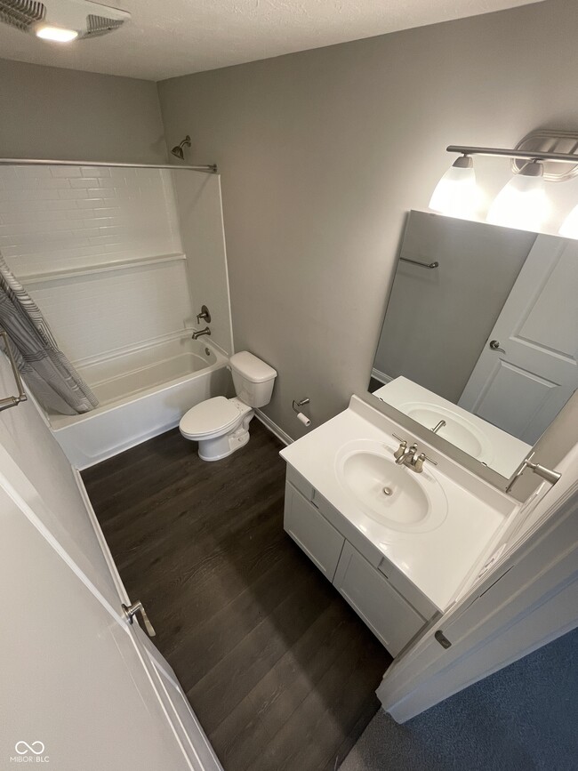 Building Photo - 7352 Doyal Dr