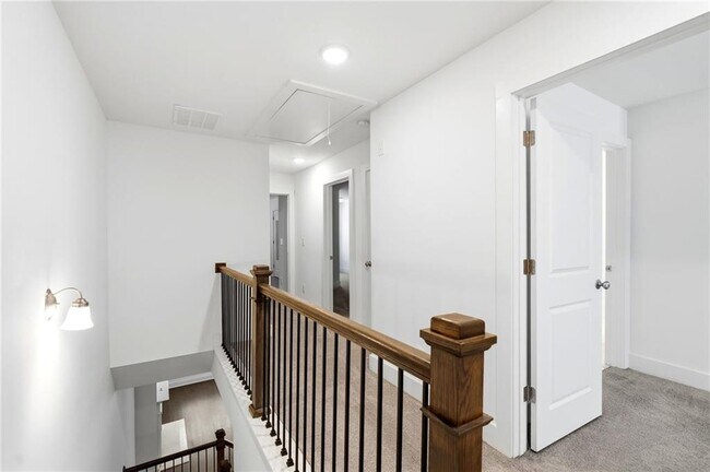 Building Photo - 6456 Scudders Dr