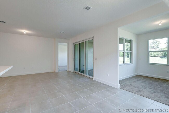 Building Photo - 13549 SW Oceanus Blvd