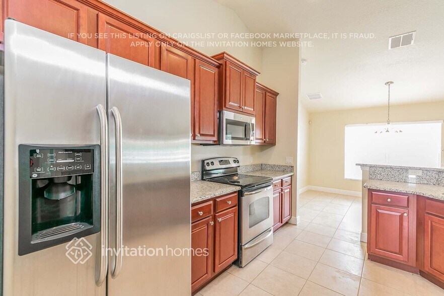 Building Photo - 2100 Dawson Ct