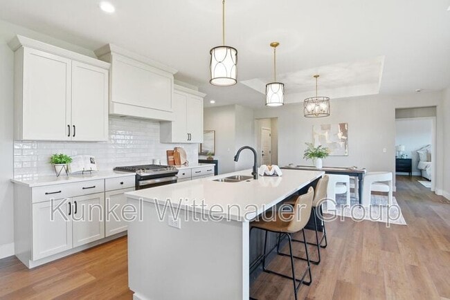 Building Photo - 837 Bushwood Way