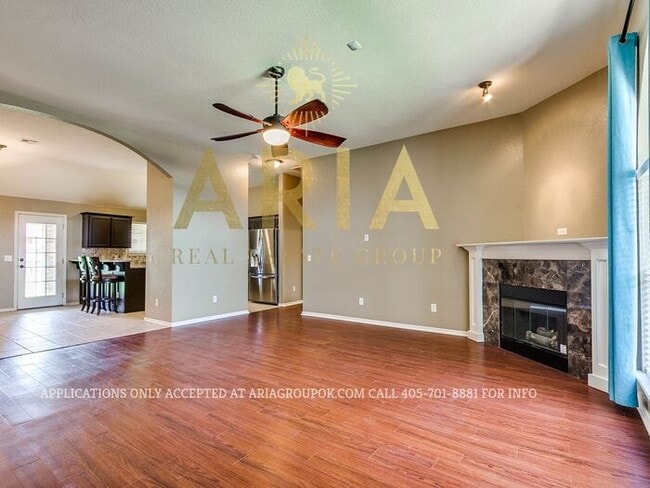 Building Photo - GORGEOUS 4 BED/2 BATH HOME IN EAGLE CLIFF ...