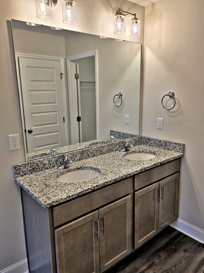 Building Photo - 3BR / 2BA House Decatur/Priceville