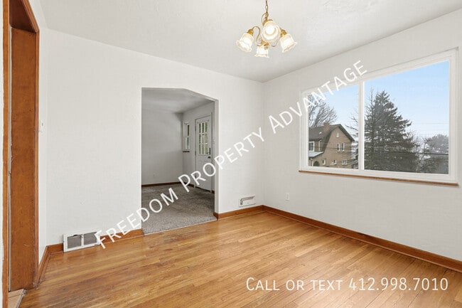 Building Photo - 2238 Lutz St