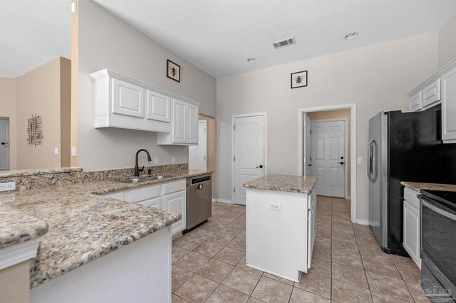 Building Photo - 5920 Ashton Woods Cir