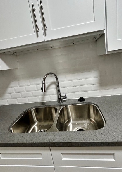 Building Photo - 1231 Formosa Ave