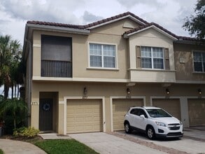 Building Photo - 2771 Oakwater Dr