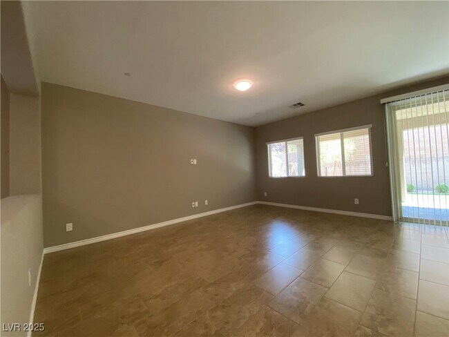 Building Photo - 1551 Mistywood Ct