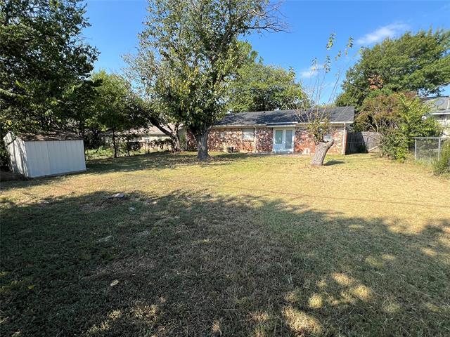Building Photo - 6601 Woodway Dr