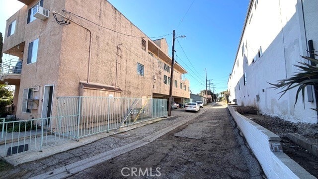 Building Photo - 6311 Aldama St