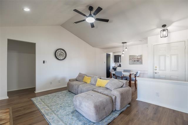 Building Photo - 1402 Westheimer Rd