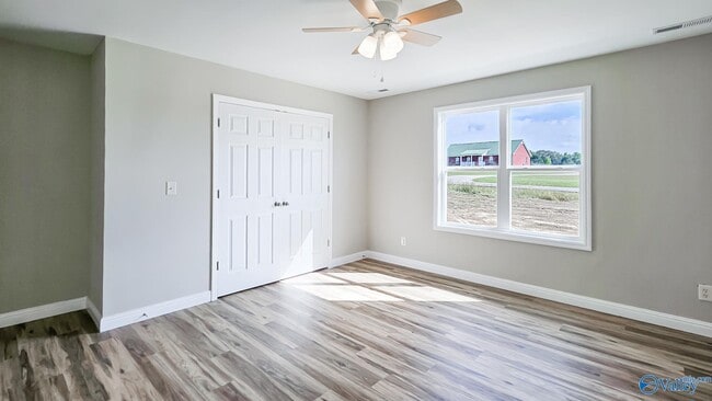 Building Photo - 9257 Stanford Rd