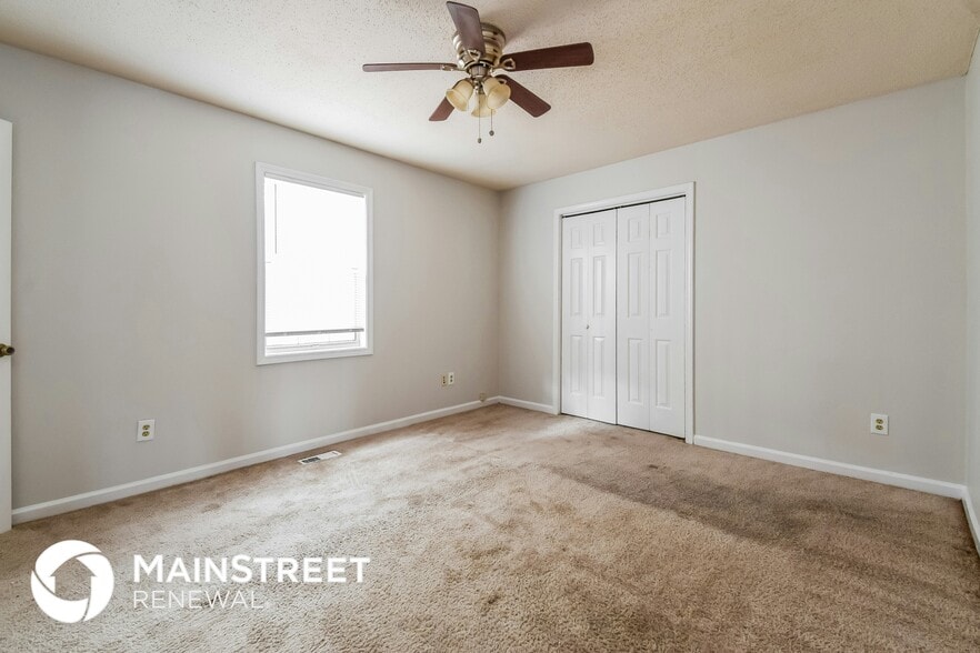 Building Photo - 187 King James Dr