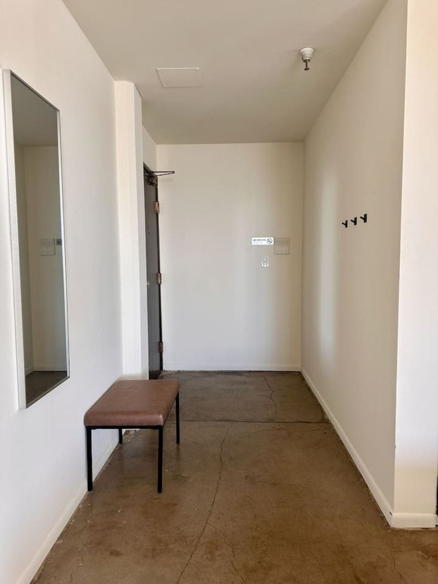 Building Photo - 823 N 2nd St