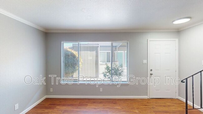 Building Photo - 625 F St