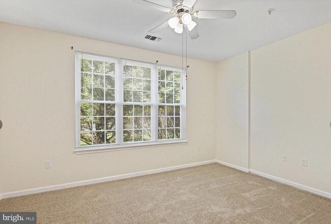 Building Photo - 12901 Alton Square