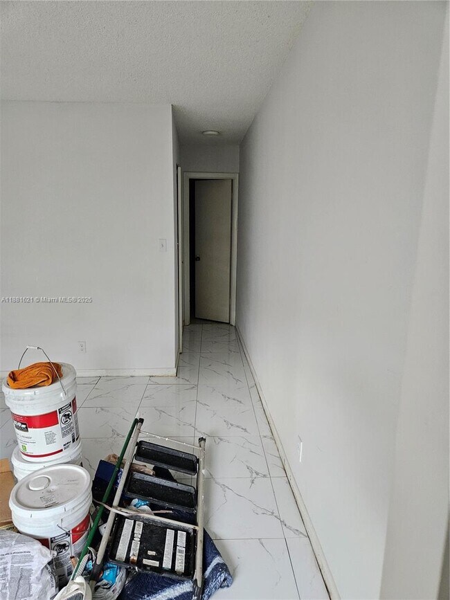 Building Photo - 11131 Royal Palm Blvd
