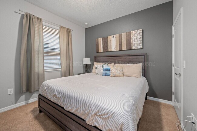 Building Photo - 5552 Misty Oak Cir