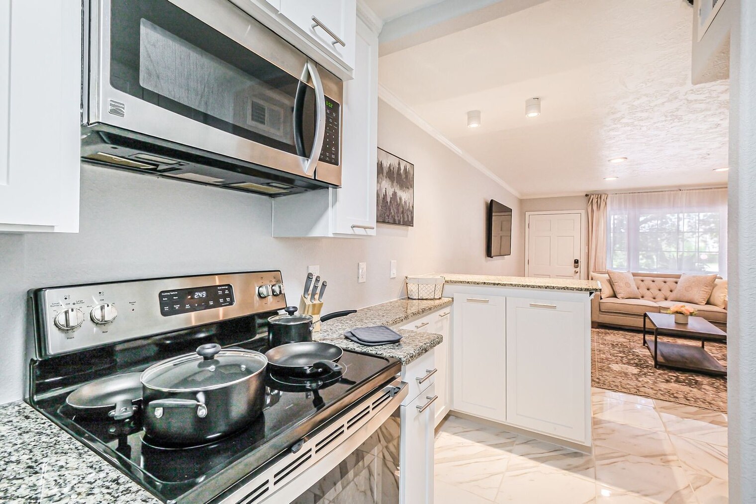 Building Photo - 2507 Montrose Blvd