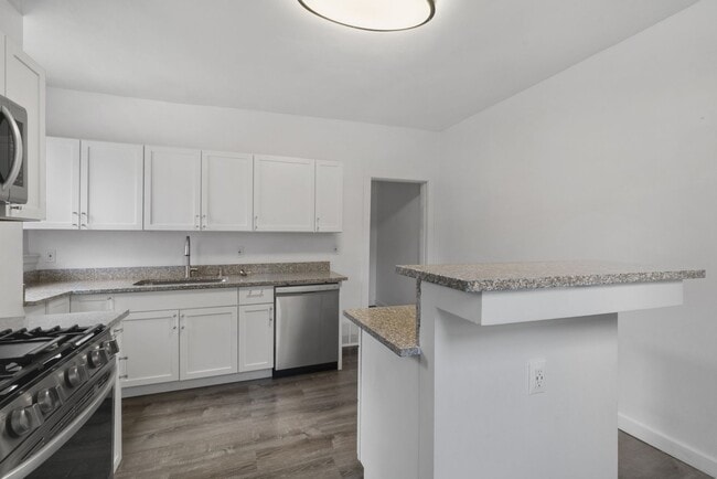 Building Photo - 414 N Euclid Ave