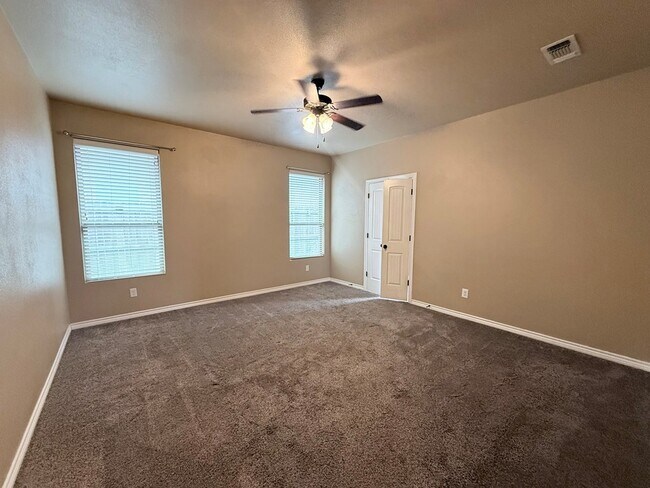 Building Photo - 1634 Boise Dr